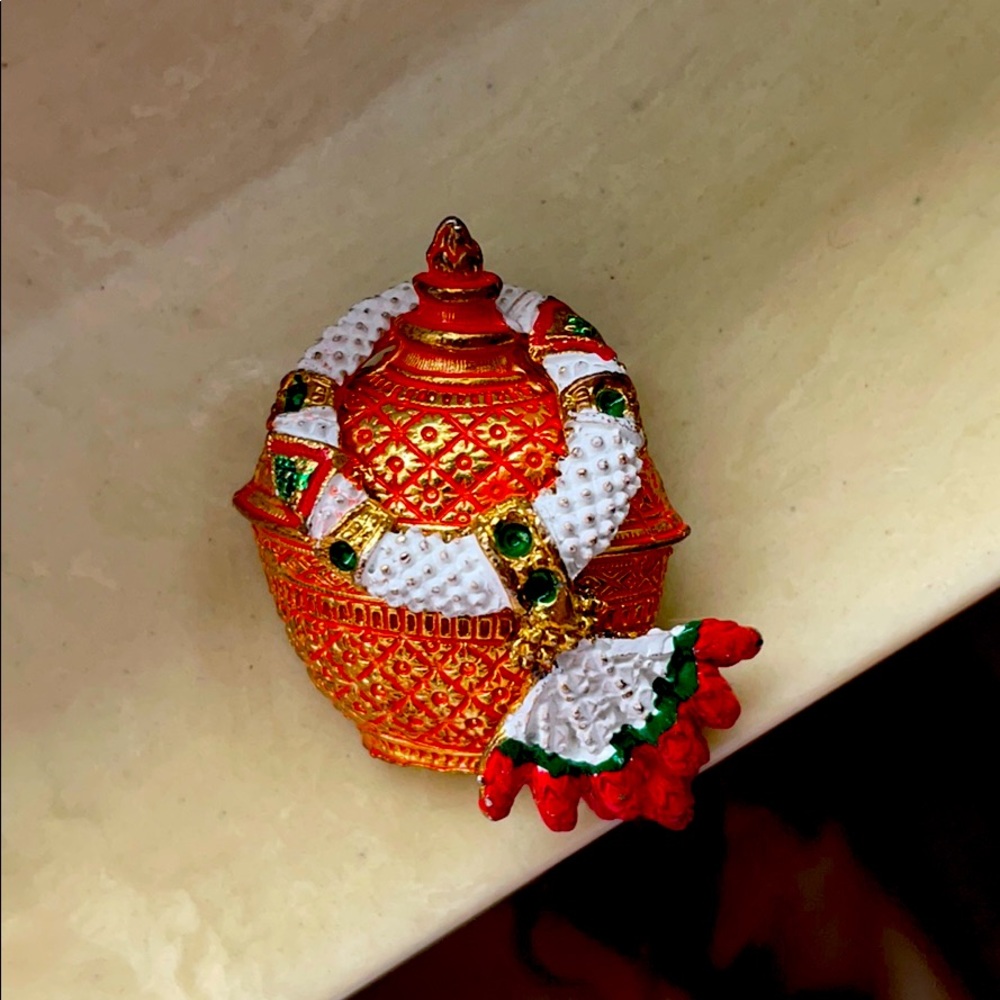 3 for 12 | Super pretty pin from Asia!